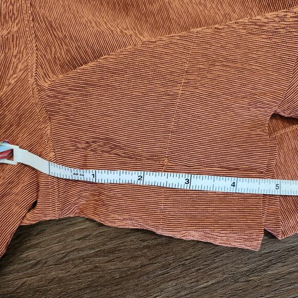 ATHLETA Echo Shorts 8 Brown Athlesure Athletic Activewear Running Beach Gym - Picture 8 of 8